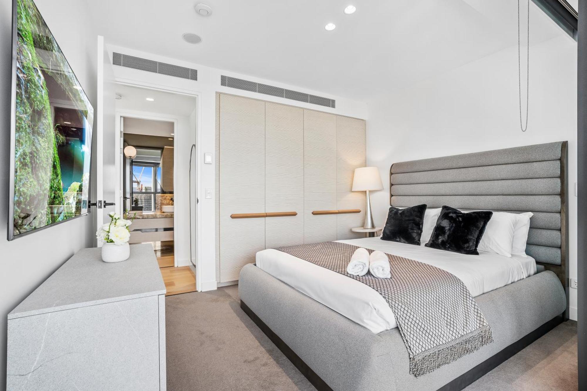 Jewel Beachfront Residences Gold Coast Exterior photo