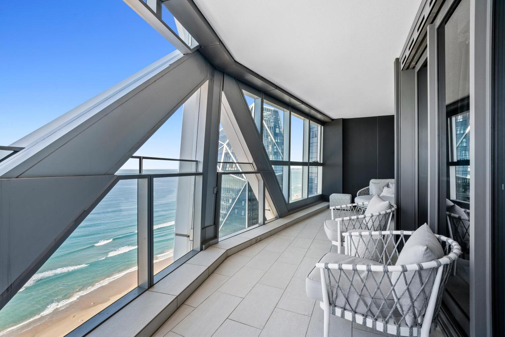 Jewel Beachfront Residences Gold Coast Exterior photo