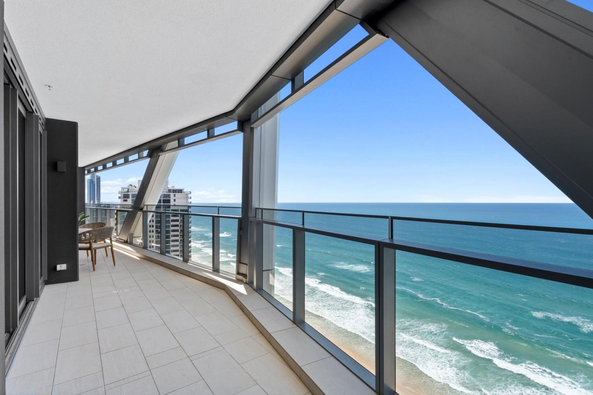 Jewel Beachfront Residences Gold Coast Exterior photo